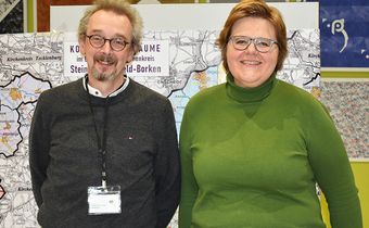 Zum Abschied leitete Susanne Falcke (r.) zum letzten Mal die Synode des Kirchenkreises. Ihr Stellvertreter Axel Gehrmann übernimmt interimistisch die Leitung. Foto: Kirchenkreis / Knorr